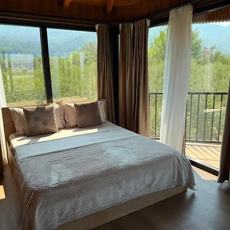 펜션 Octerra - Private Jacuzzi - & Mountain View Lezhë